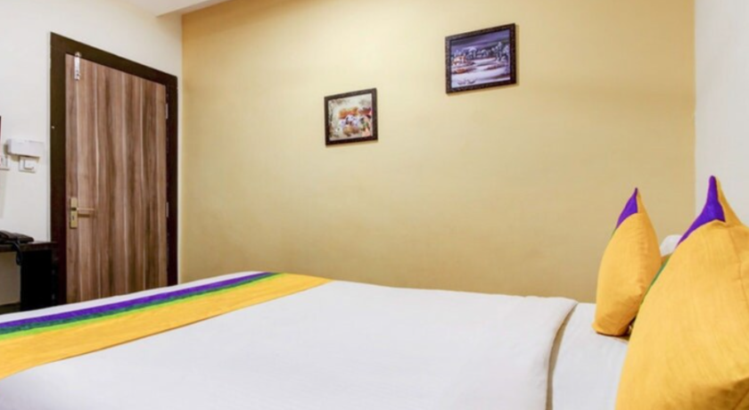 Hotel Saharsh Grand in Hyderabad