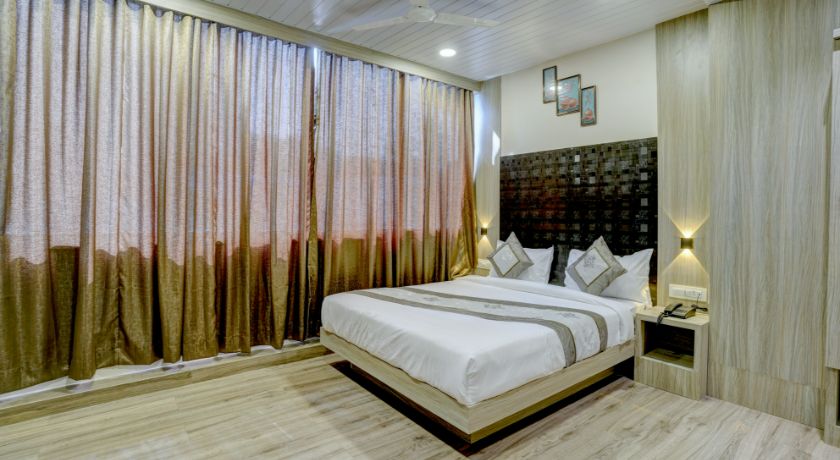 Hotel Arts International in Mumbai