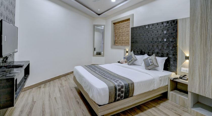 Hotel Arts International in Mumbai