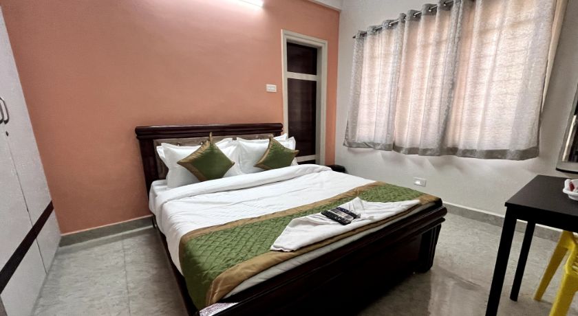 Golden Leaf Hotel in Hyderabad
