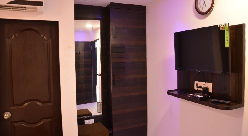 Airways Inn Residency in Mumbai