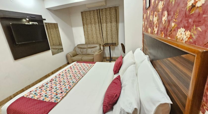 Linda Inn in Delhi