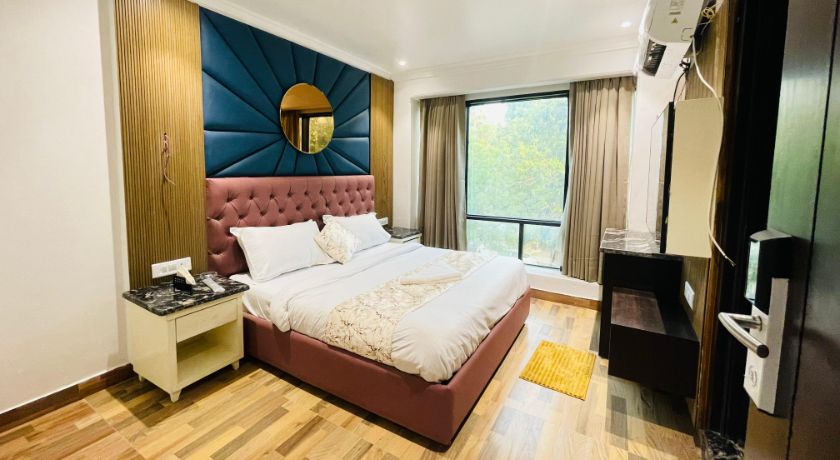 Hotel Elvilla in Delhi