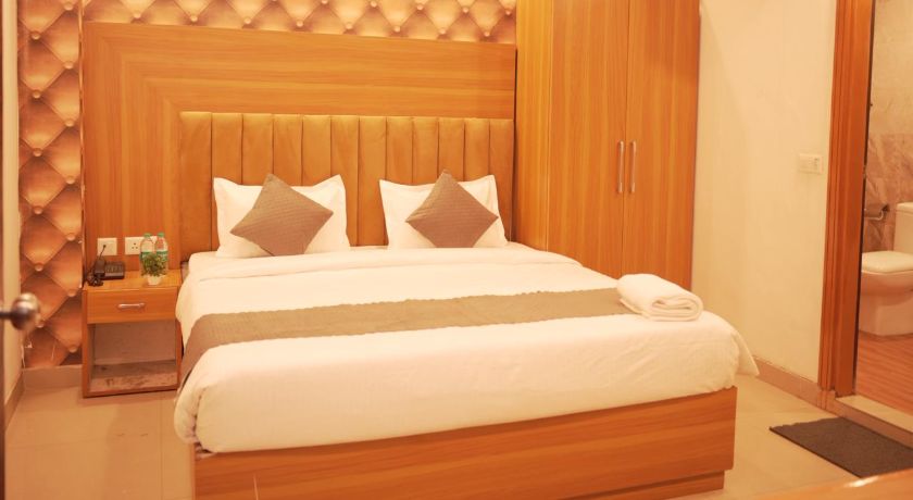 Reconnect Suites in Delhi